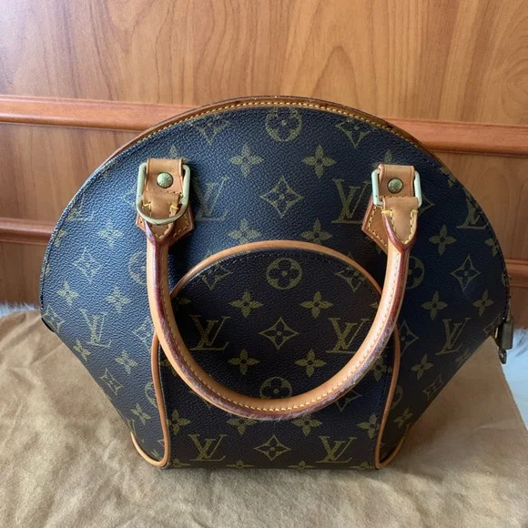 Sold❌Beautiful Louis Vuitton Monogram Ellipse PM✨❤️ - Picture 7 of 16